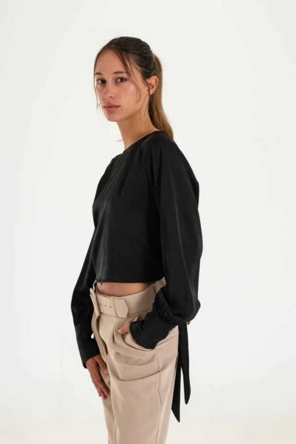 Blusa de satén espalda descubierta 16526