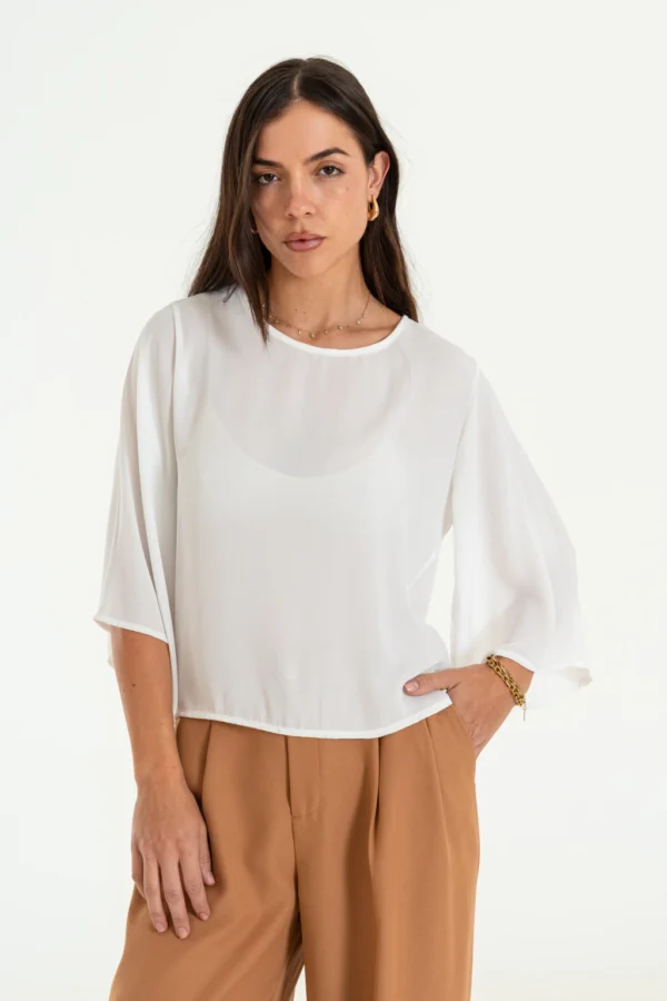 Blusa corta de crepé con mangas amplias (16514)
