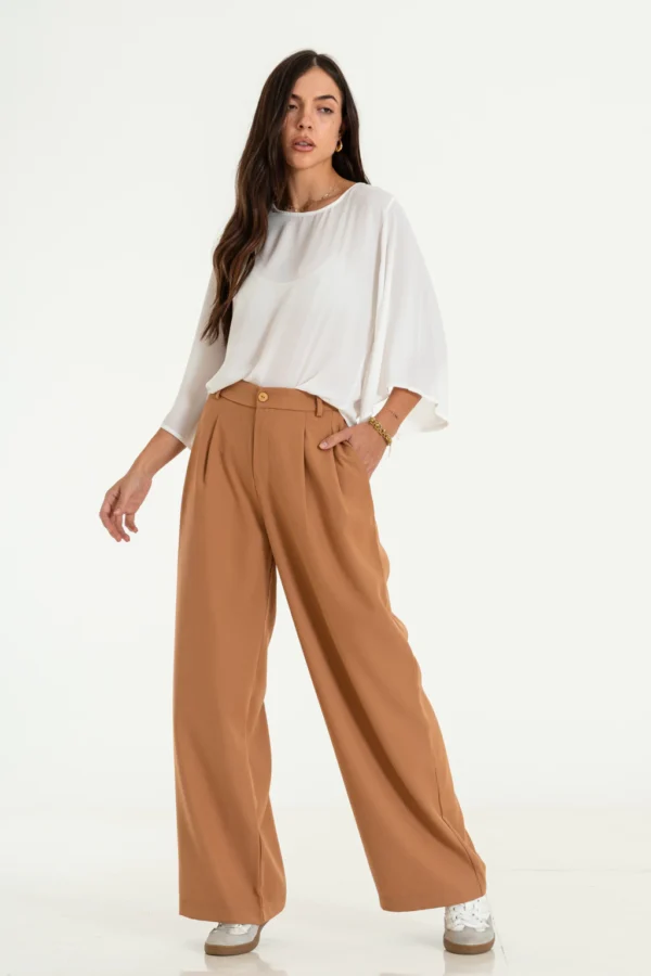 Blusa corta de crepé con mangas amplias (16514)