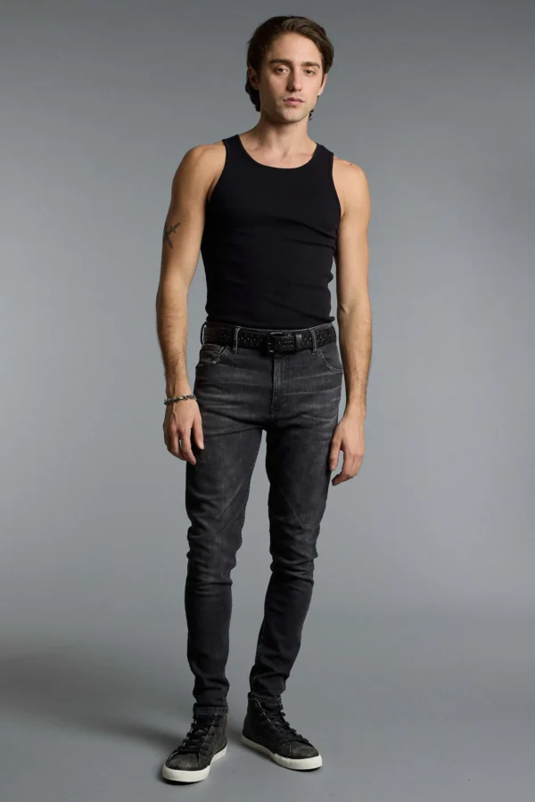 MUSCULOSA ESSENTIALS NE